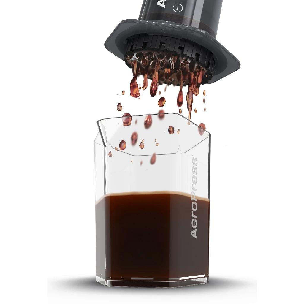 AeroPress カラフェ - コーヒー用トリタン製サーバー (600ml)