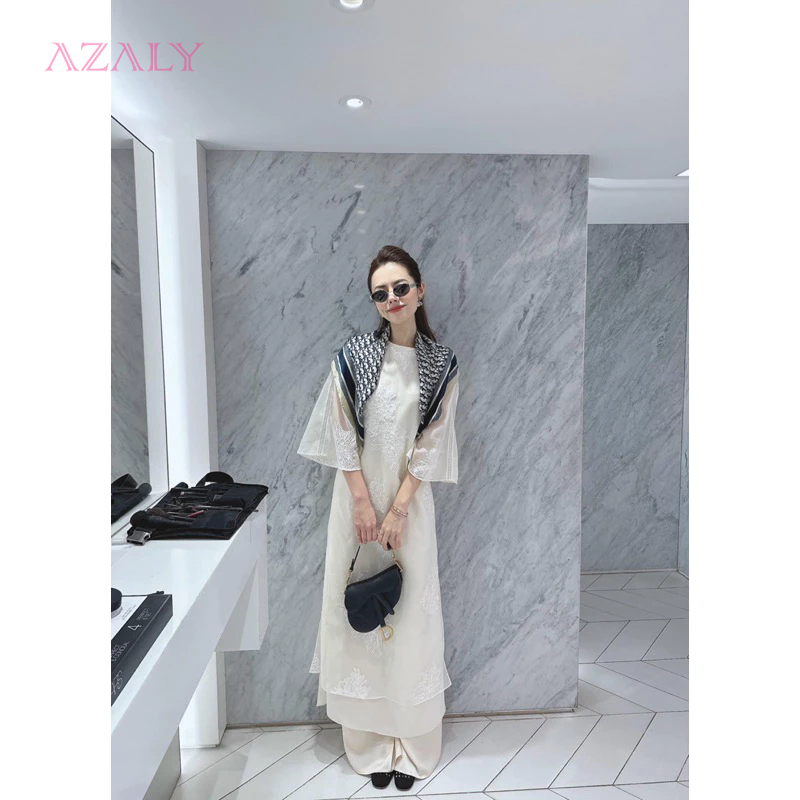 アオザイ AZALY レース 花柄