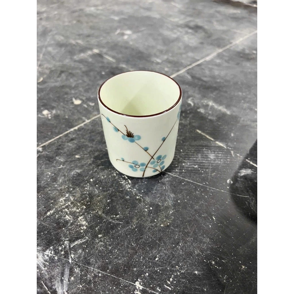 「バッチャン焼」春彩る青い桃の花 マグカップ 200ml クリーム釉 | ベトナム陶磁器製カップ