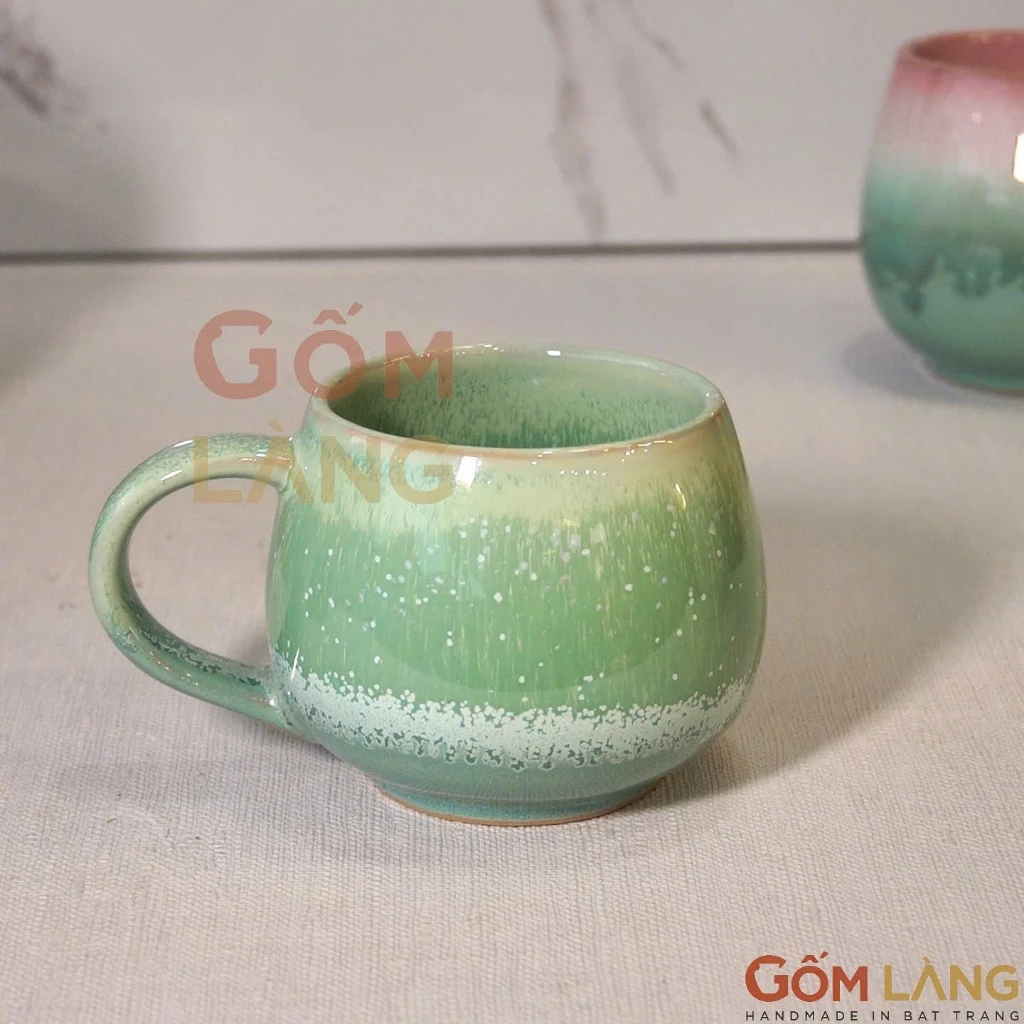 バッチャン窯 ホアビエン釉 玉露の朝露 360ml ふっくらカップ - 手作り陶器製 ティー・コーヒー兼用 美しい一点物