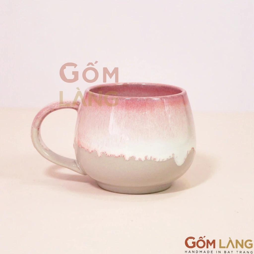 バッチャン焼き 窯変釉 桜ピンク 240ml まるいフォルムカップ - お茶・コーヒーに！ベトナム伝統の手作り陶器