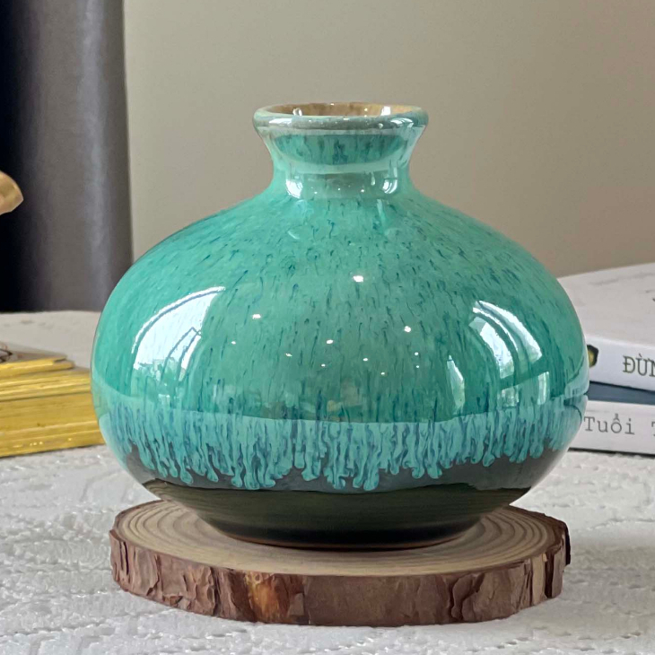 バッチャン焼き(陶器) の花瓶 高さ10cm ミニサイズの丸型