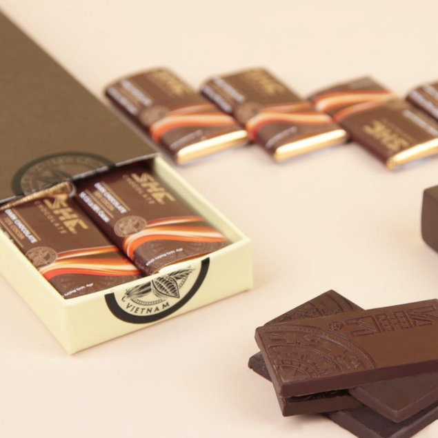 チョコレートバー12本入り 48g SHE Chocolate