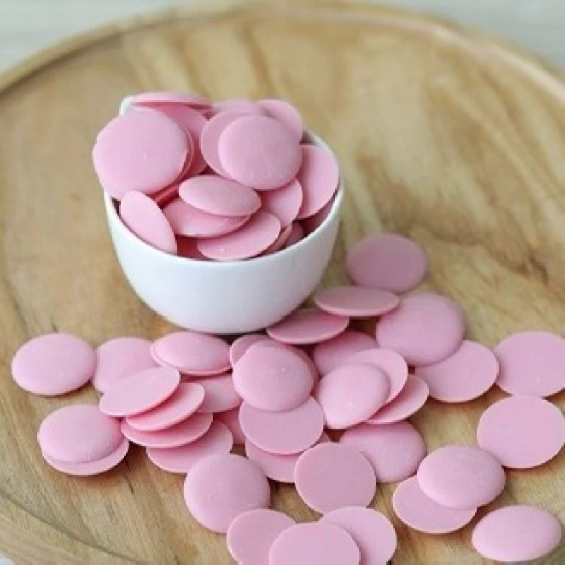 カカオトーク ストロベリーコンパウンドチョコレート ボタンチップ 100g (1kgパックから小分け) ケーキデコレーション、生チョコ、スイーツ作りに