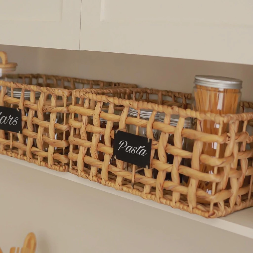 【カロ編み】ウォーターヒヤシンス製 長方形収納バスケット Mサイズ (40x25x18cm) 蓋付き ヴィンテージ風<br>衣類整理・インテリア雑貨