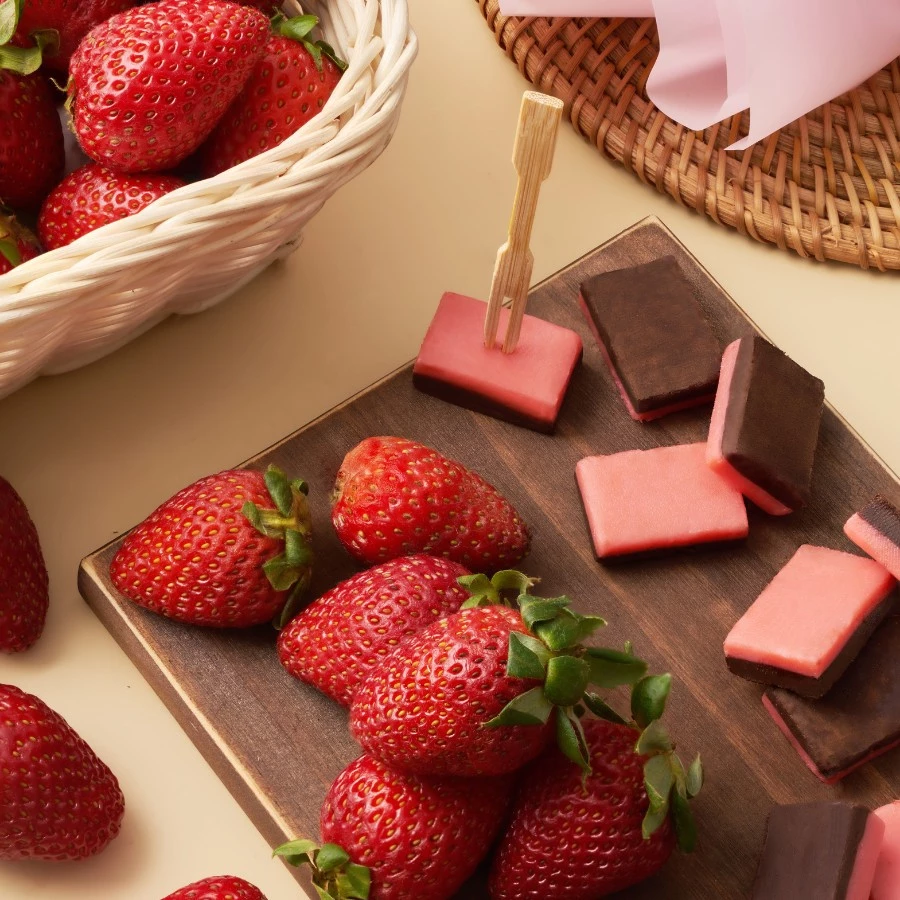 チョコライン 濃厚いちご生チョコレート - フルサイズ20個入り