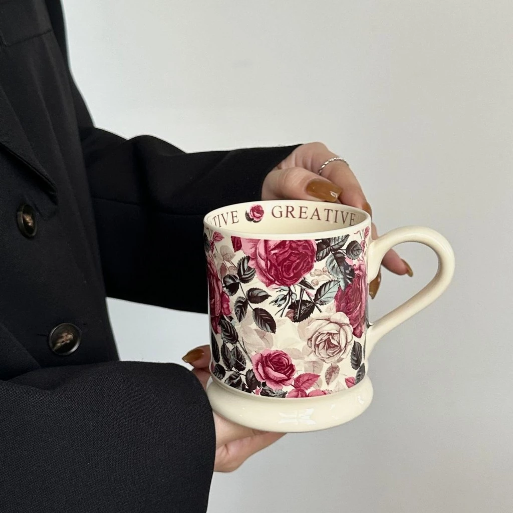 クラシックローズ柄 ボーンチャイナマグ オフィス女性向け朝のティータイムに