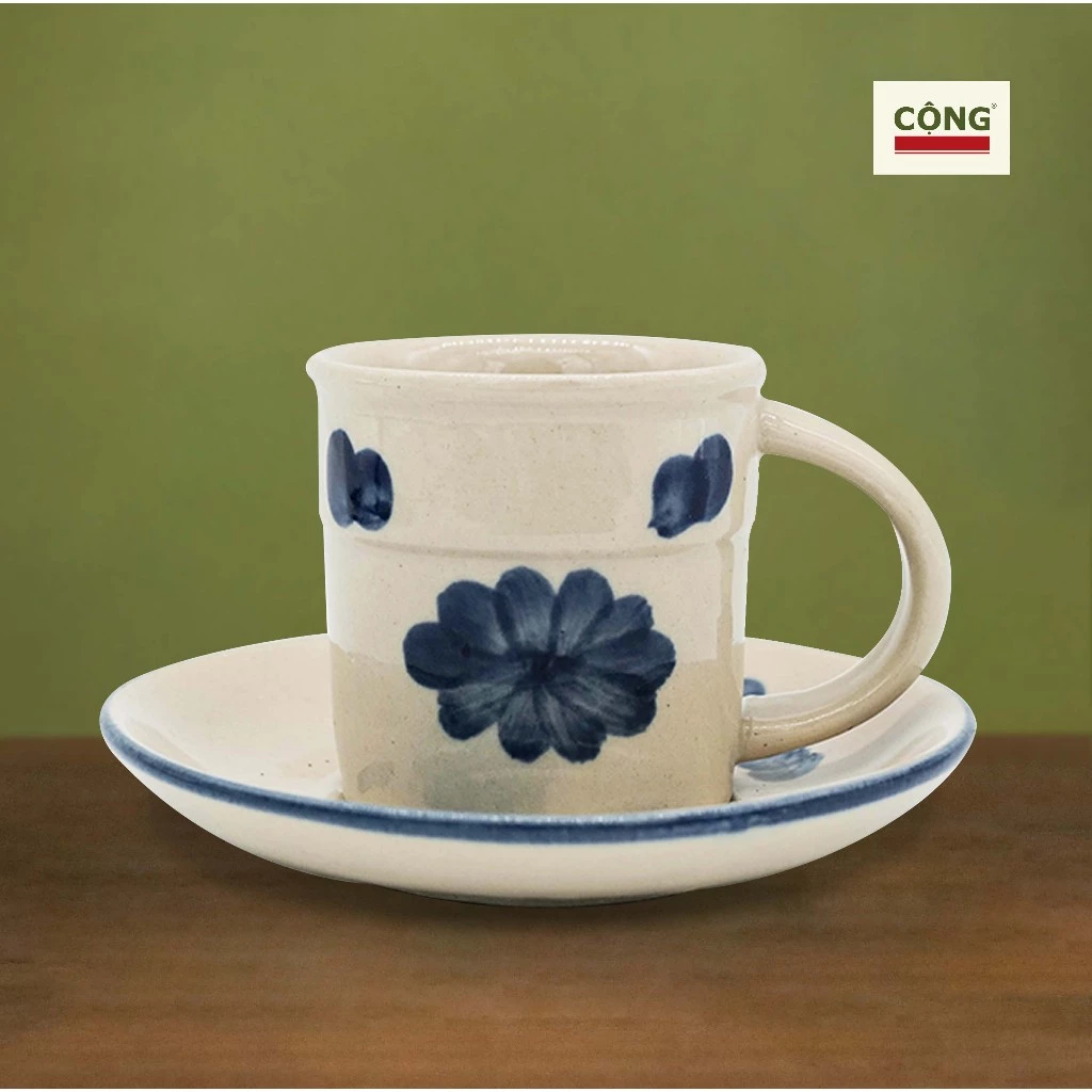 Cộng Cà Phê (コンカフェ) 花柄取っ手付き陶器マグカップ 160ml