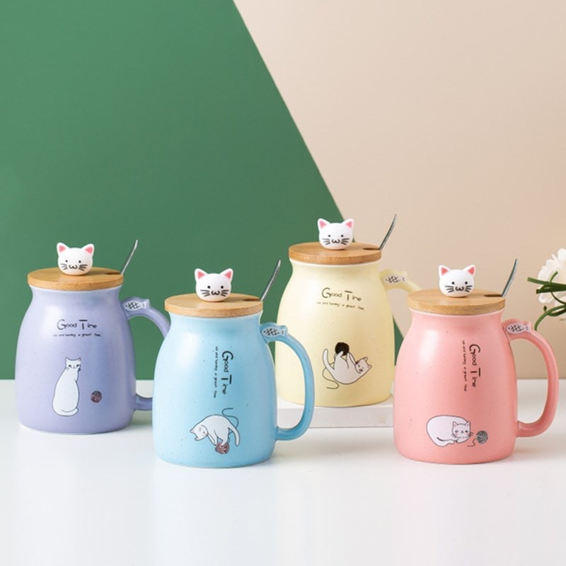 木製のふたが付いたかわいい磁器カップ、スプーン付き、水、紅茶、コーヒー、ギフトを飲むために使用されるペイントカップの350mlの容量 - 青