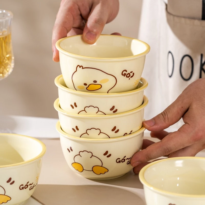 Gosu製 アヒル柄の可愛い食器セット - 明るく厚みのある光沢仕上げ