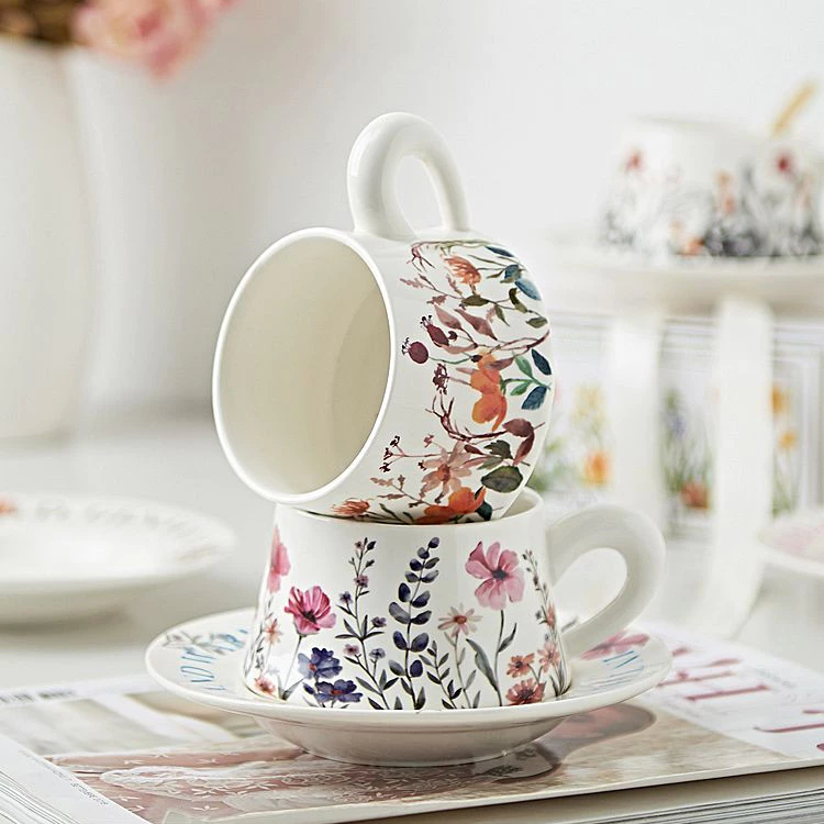 手描き 素朴な田舎風 陶器ティーカップ＆ソーサーセット – アフタヌーンティーギフト