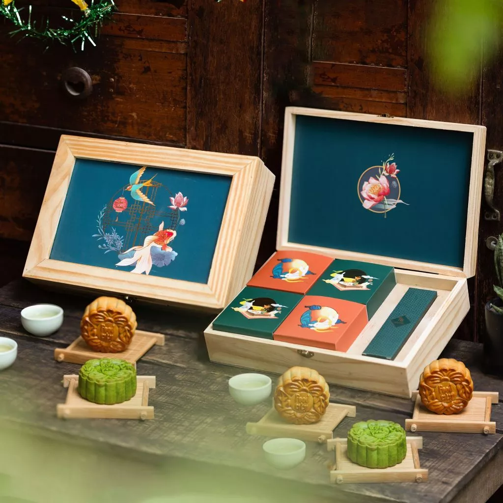 フードシティ・ベトナム 豪華中秋月餅ギフト【破古コレクション】伝統の味と美しい絵柄