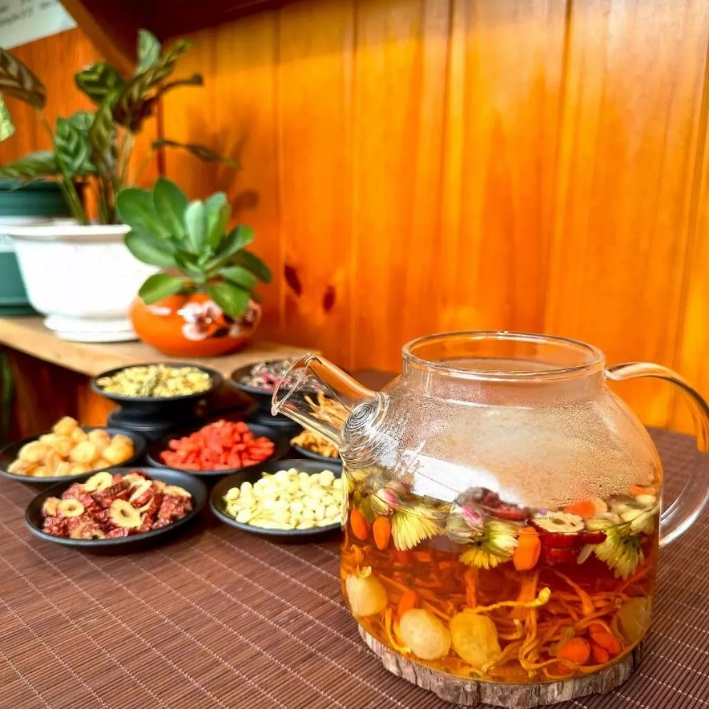 AN LẠC KHANG 厳選7種ハーブ配合 冬虫夏草茶 (30包) - 美肌・美顔、巡りケアで内側から輝く健康へ