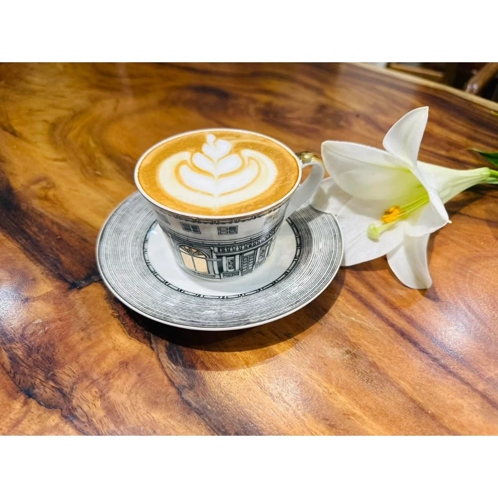 カウダット産アラビカブレンドコーヒー粉 完熟フルーツ＆ナッツ風味、甘い後味 ミディアムロースト エスプレッソ用極細挽き 250g