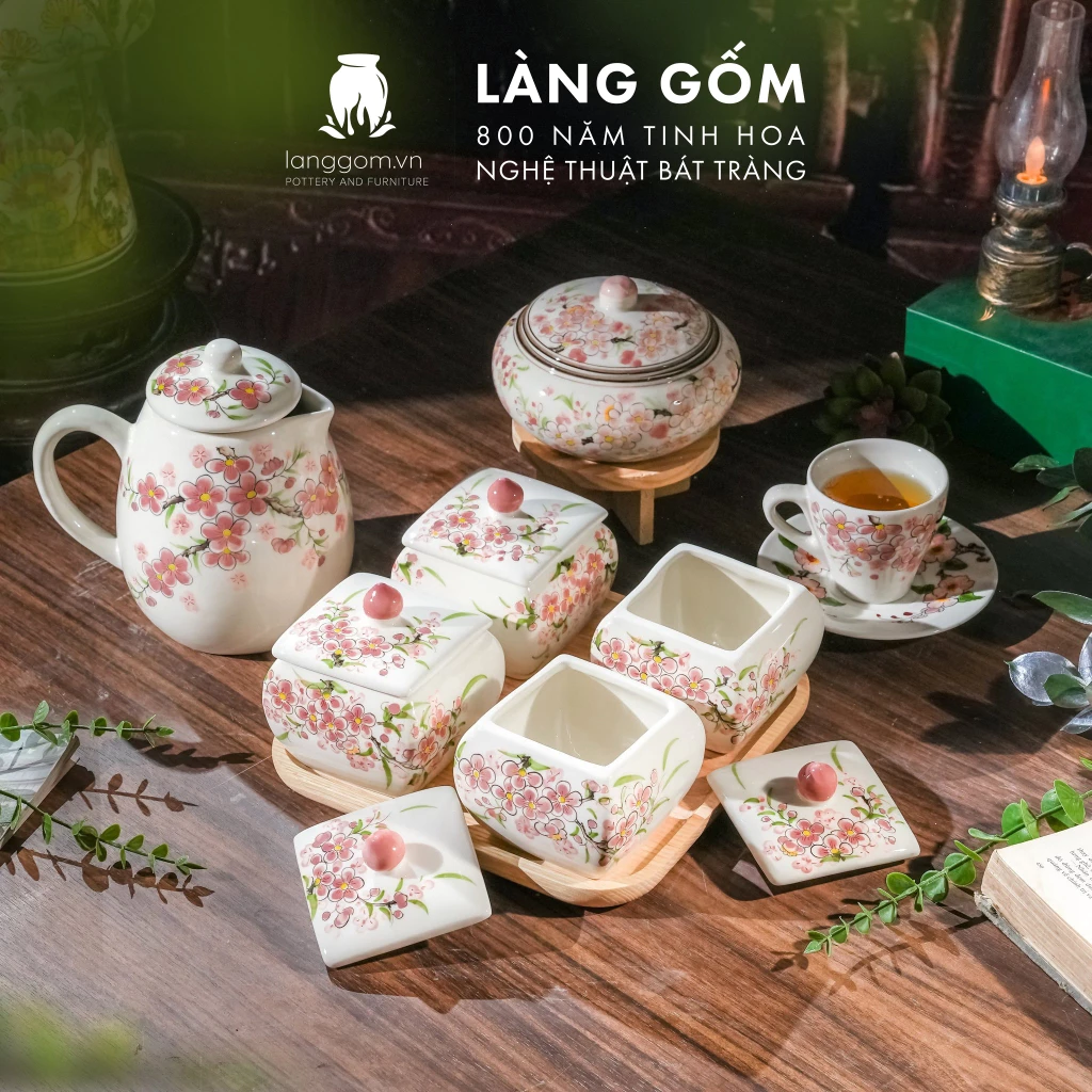 バッチャン焼き 手描き ジャムポット・保存容器 (選べる四角・丸型) - 高品質ベトナム陶器 Làng Gốm