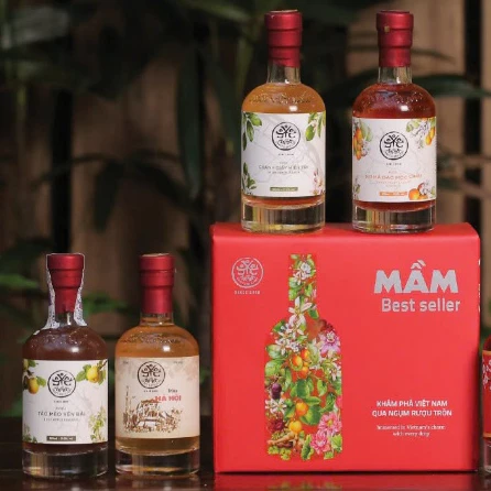 マム蒸留所 イエンバイ産 タオメオ林檎酒 530ml - 自然発酵フルーツワイン