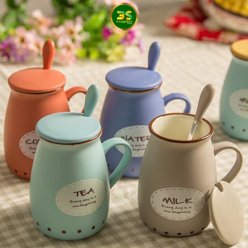 「ジュースグリーン」柄 蓋・スプーン付き 400ml クラシックデザイン セラミックマグカップ/ティーカップ