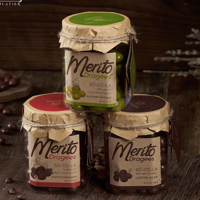 レジェンダリー 抹茶アーモンドチョコレート 180g | ティータイムを彩る大人のご褒美