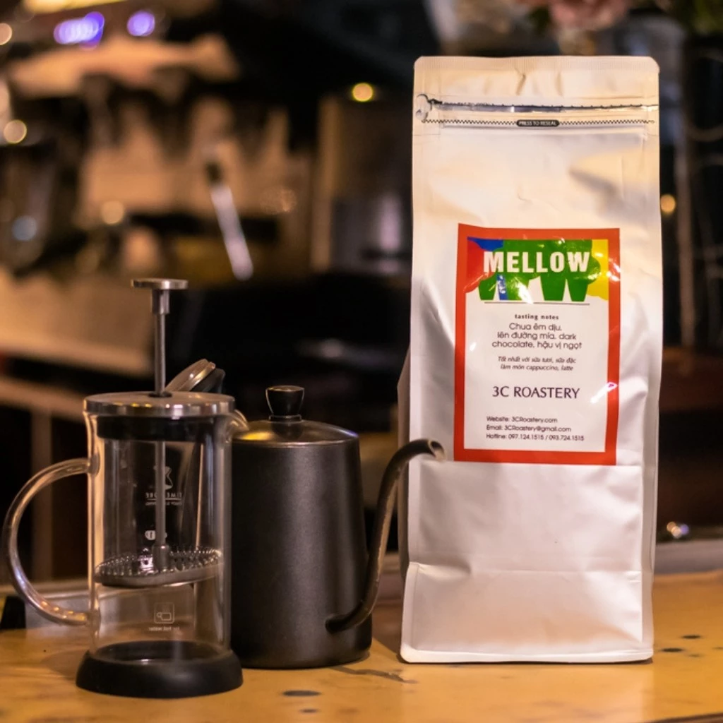 MELLOW アラビカ コールドブリュー専用コーヒー粉 500g - 酸味控えめ、ブラウンシュガーの香り、なめらかな口当たり