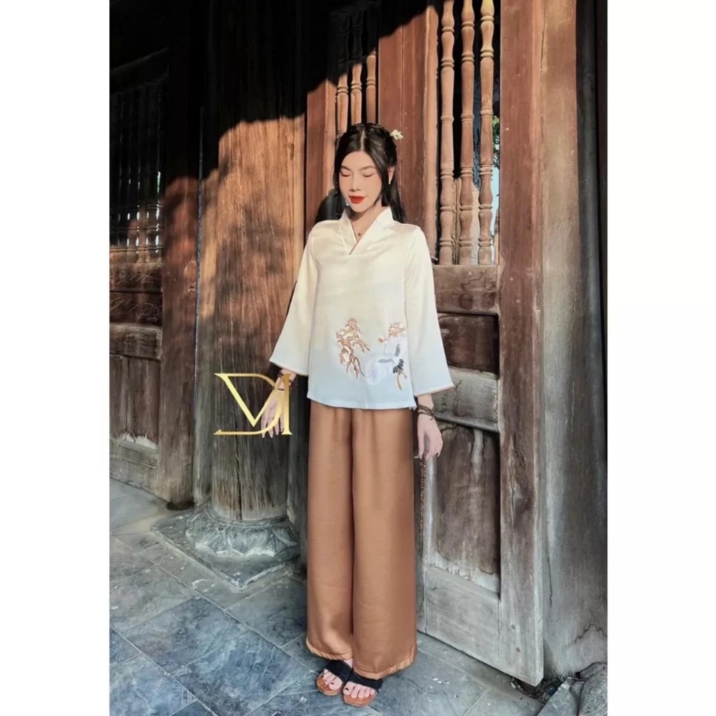 NHƯ Ý 寺院衣装 ベトナム伝統服 刺繍鶴柄 フリーサイズ NHƯ Ý