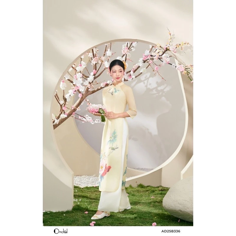 【Orchid】高級 花柄光沢シルク4枚パネルアオザイセット - AD25B336
