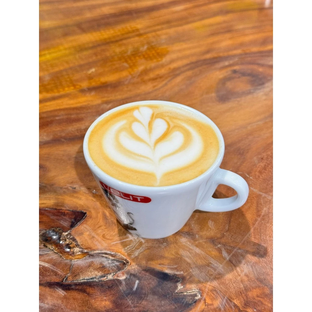 ペルー産ゲイシャ「アンソニー・バスケス」中煎り挽き豆 (250g) - ブリッカ・モカポット用 - ストーンフルーツ、甘く繊細な風味 - GioViet Roaster