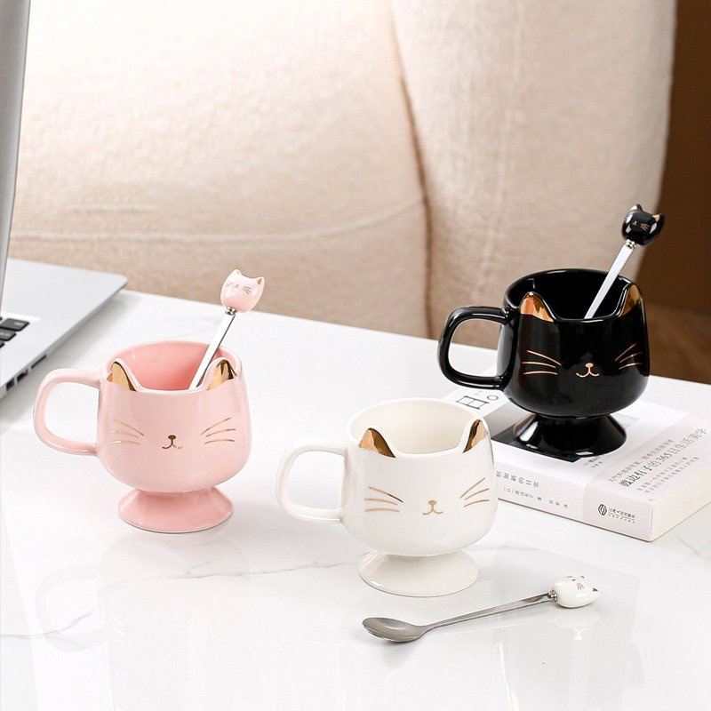 飲料水、紅茶、コーヒー、パーティー、ギフト用の300mlの容量がある豪華なスプーンを備えた磁器カップカップ-COC COC -Black