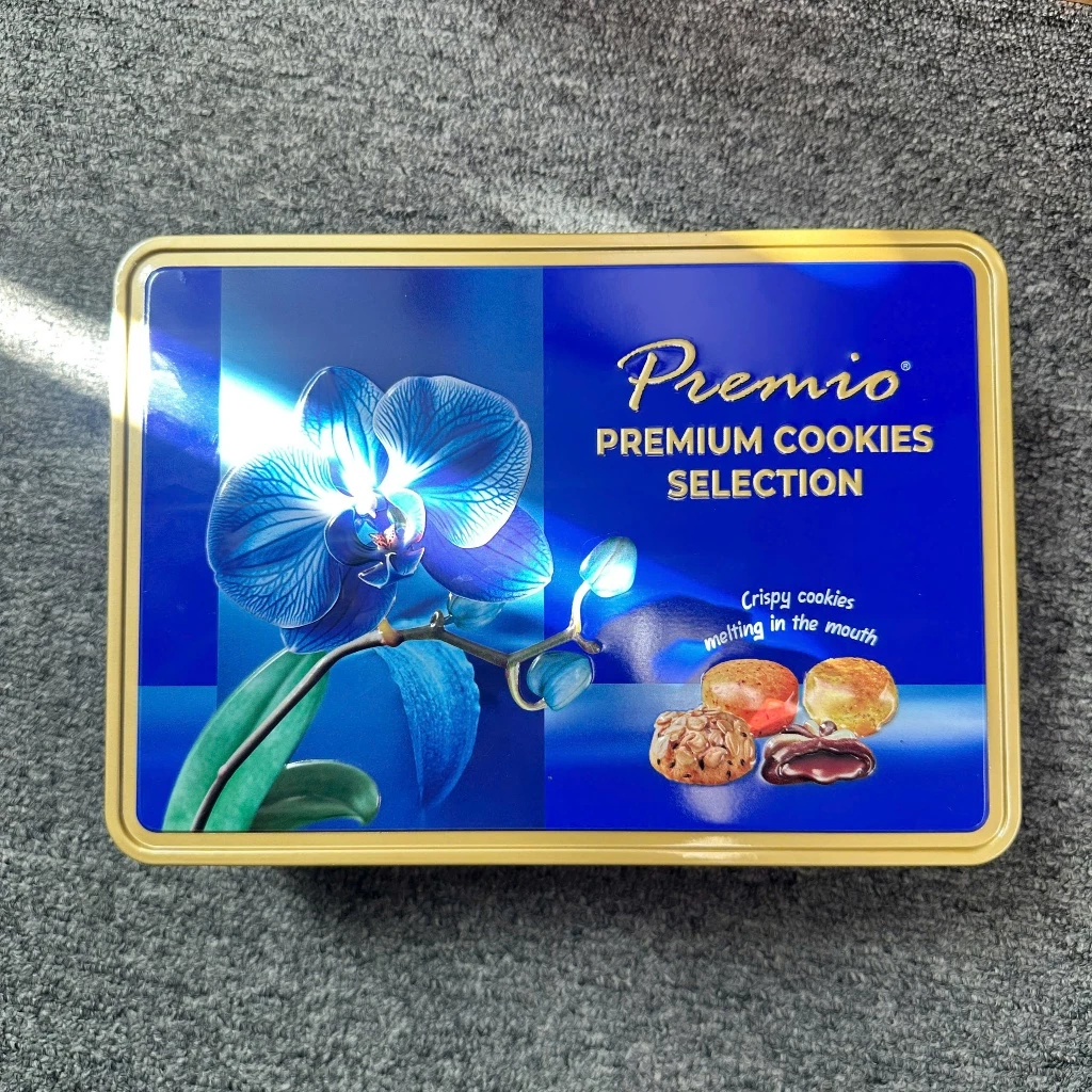 プレミオ エルガト 高級バタービスケット 青缶 220g (マレーシア直輸入)