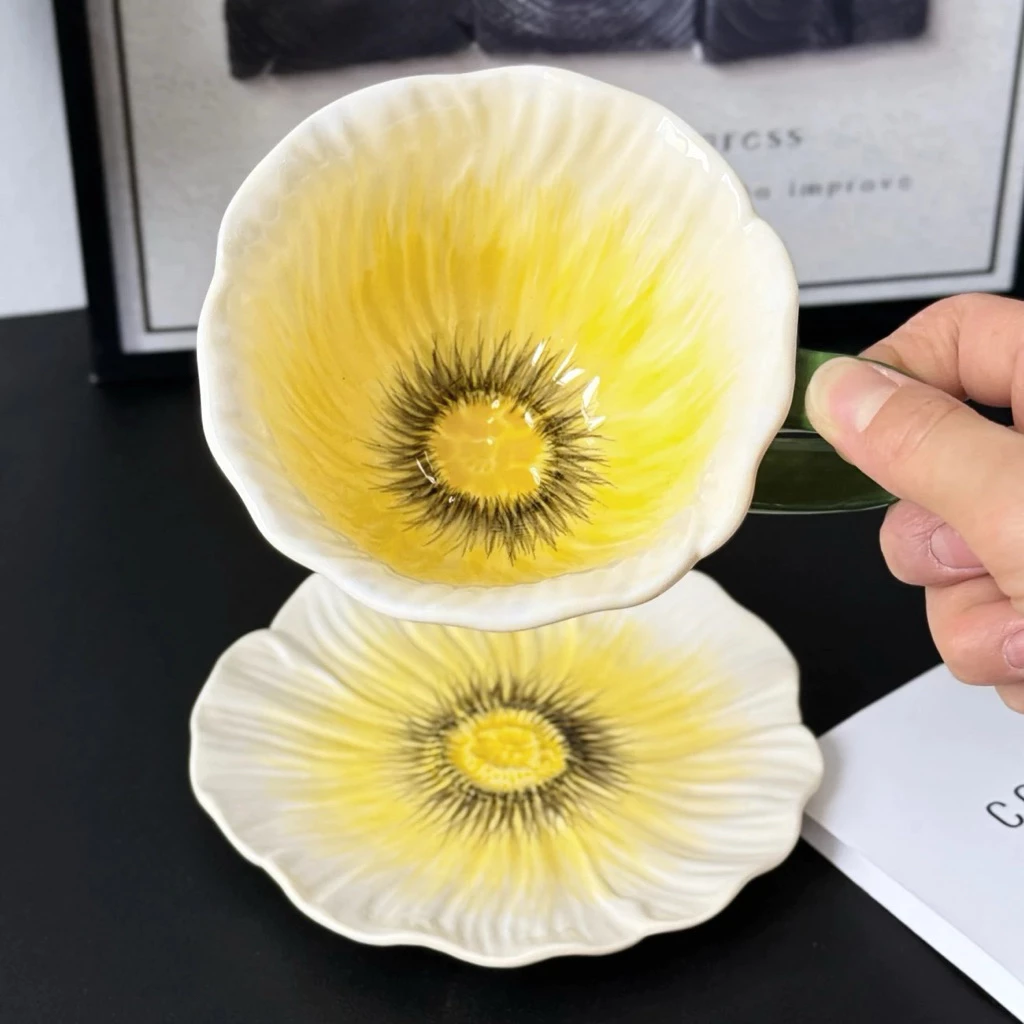 高級蘭柄セラミック カップ＆ソーサーセット 金彩 イエロー クラシック調 キッチン装飾