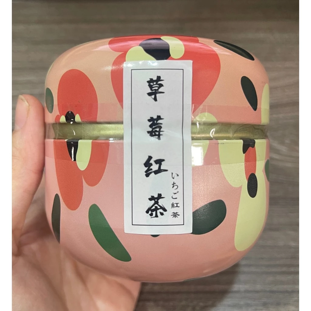 プレミアムいちご紅茶 (ストロベリーブラックティー) 三角ティーバッグ – エレガント缶入りギフト