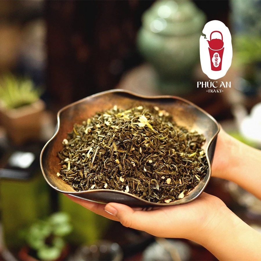 消化促進・頭痛緩和に！後味甘やかな武夷山ジャスミン緑茶 100g 孔雀デザイン缶