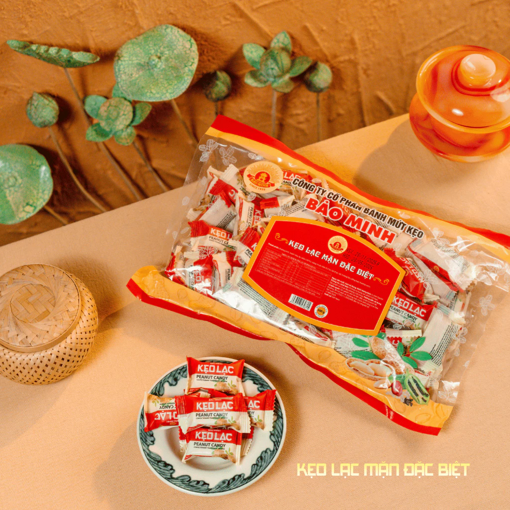 ピーナッツ塩飴 500g 伝統の濃厚な味わい