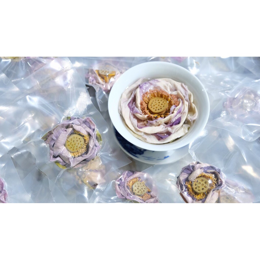 風味豊かなフリーズドライ蓮の花4個セット