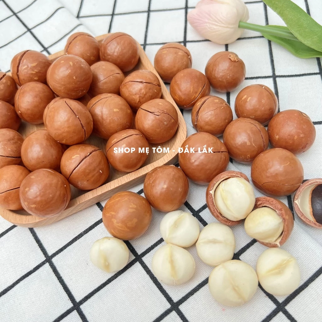 Shop Mẹ Tôm 中粒マカダミアナッツ 250g缶