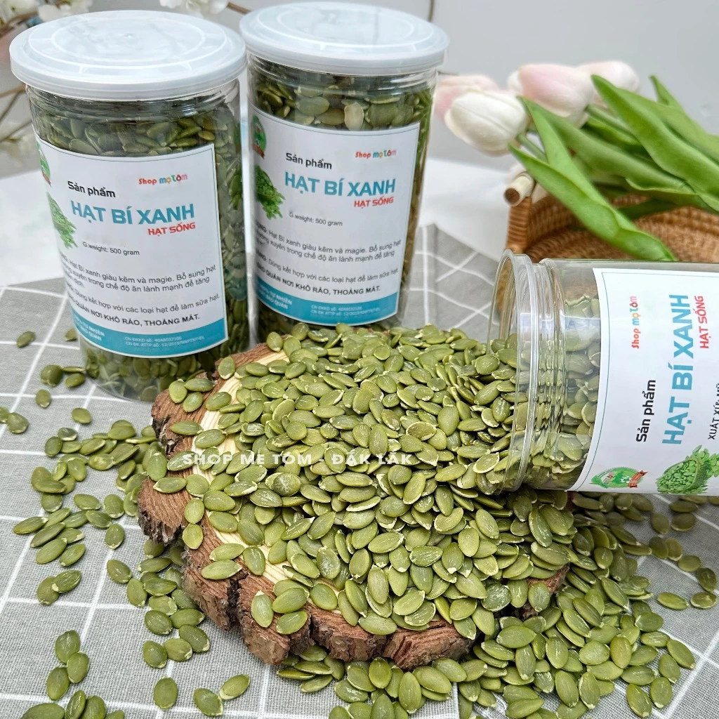 【メー・トム・ショップ】生の緑カボチャの種（ジップ袋 100g）