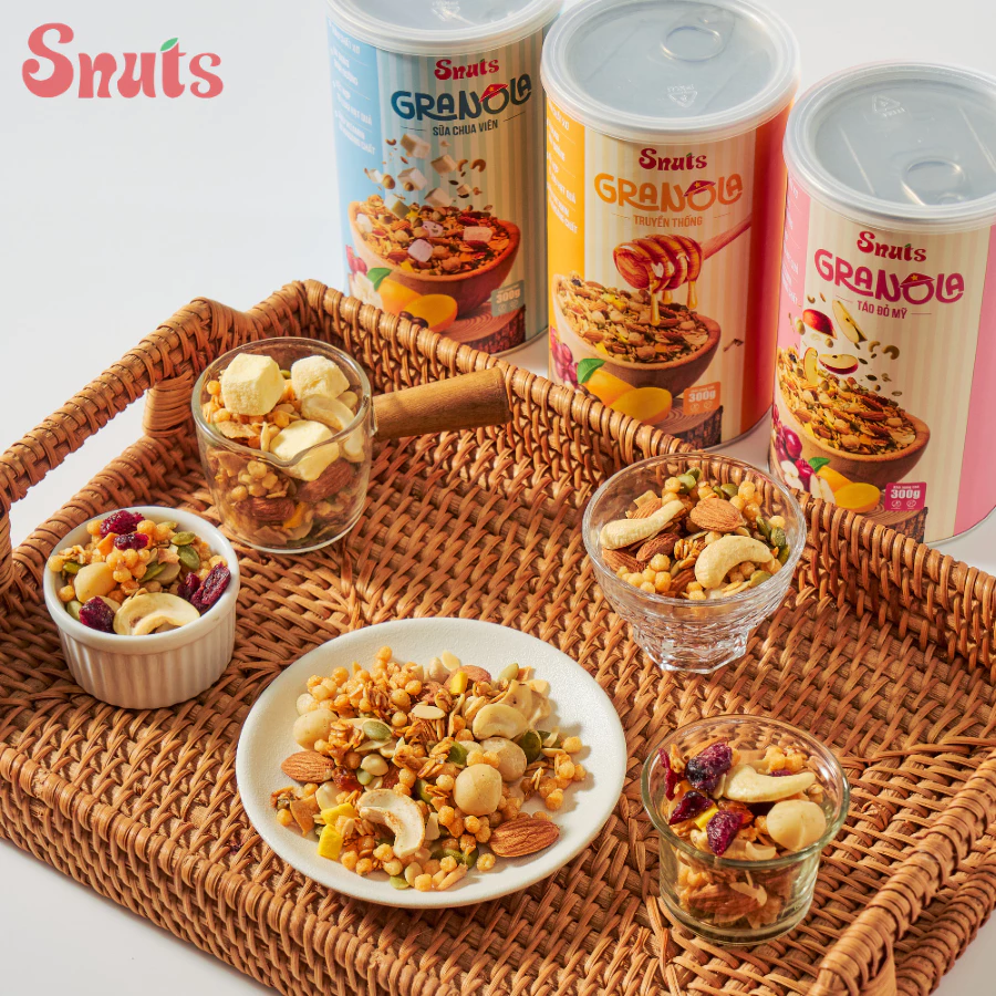 SNUTS 栄養満点グラノーラ 10種のスーパーシード＆穀物ミックス 3フレーバーセット（ハニー、紅なつめ、フリーズドライヨーグルト）