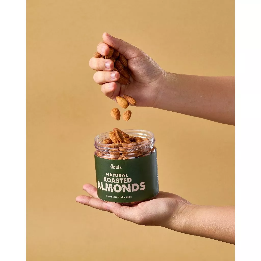 SNUTS 無塩無油 素焼きアーモンド 170G – 自然の恵み、カリッと香ばしい