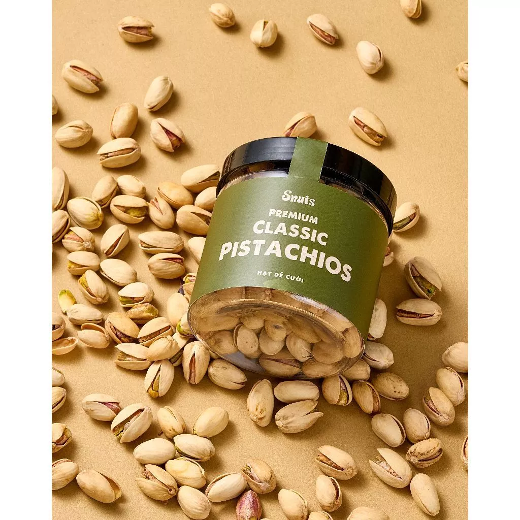 SNUTS プレミアムピスタチオ 150g - 香ばしい塩味、殻付きナッツ