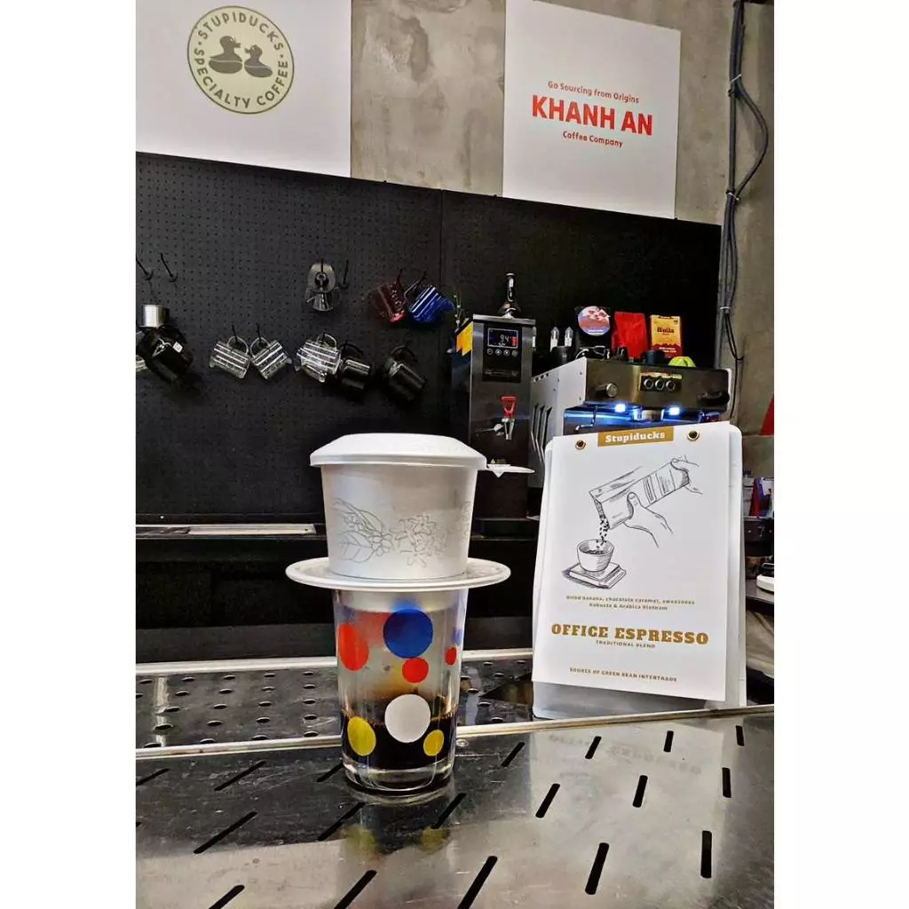 Stupiducks Specialty Coffee (SSC Roaster) オフィスコーヒー粉 (ロブスタ＆アラビカブレンド) – 挽き豆1000g