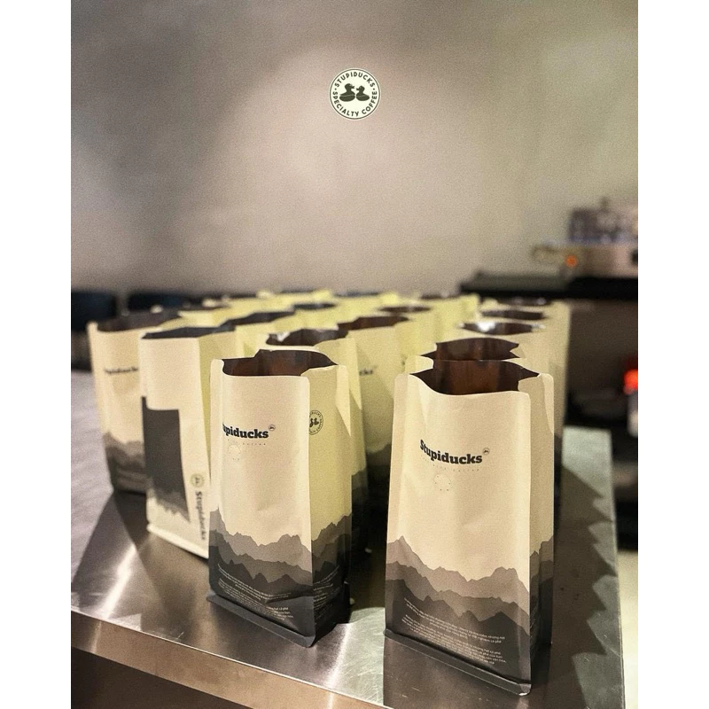 「Stupiducks」ベトナム ロブスタコーヒー粉 500g | Gia Lai産 ナチュラル精製 100%無添加 中深煎り | フィン用挽き豆 濃厚な香り 芳醇な味わい