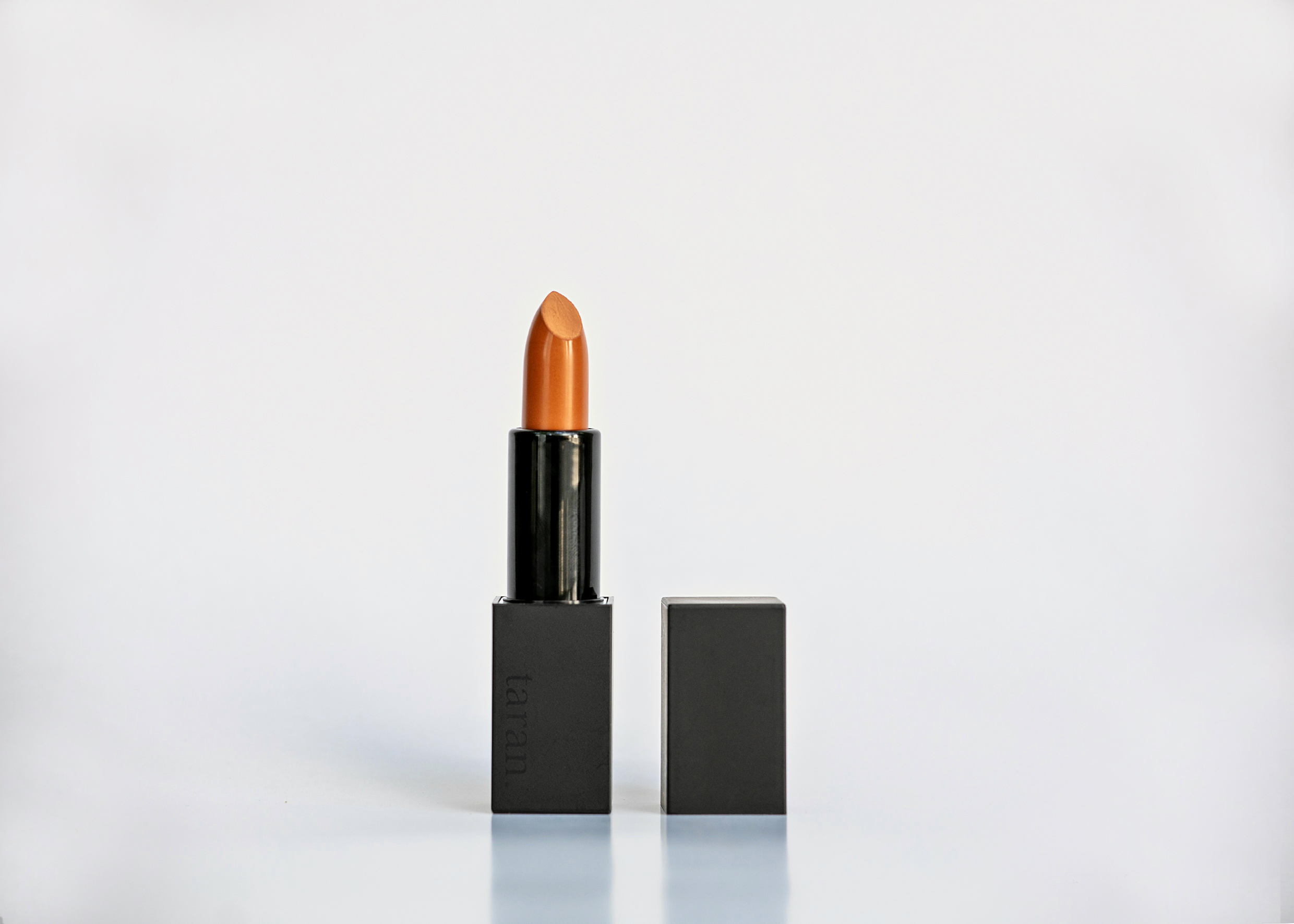 TARAN ずっと続く美発色リップスティック 02 LALAWALK - 潤いティント口紅