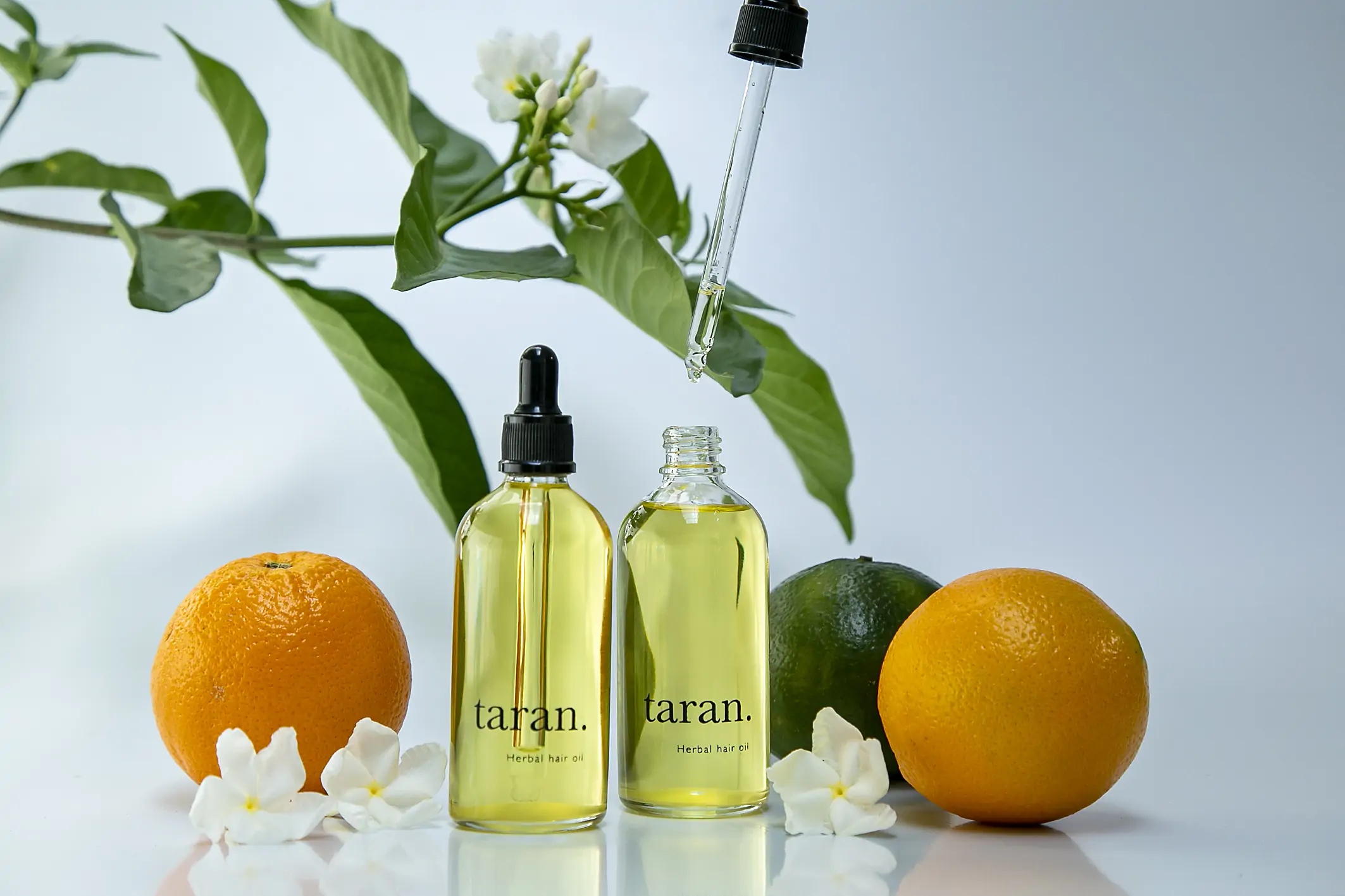 TARAN ボタニカルヘアオイル 50ml - 花とハーブの恵みで輝くツヤ髪へ