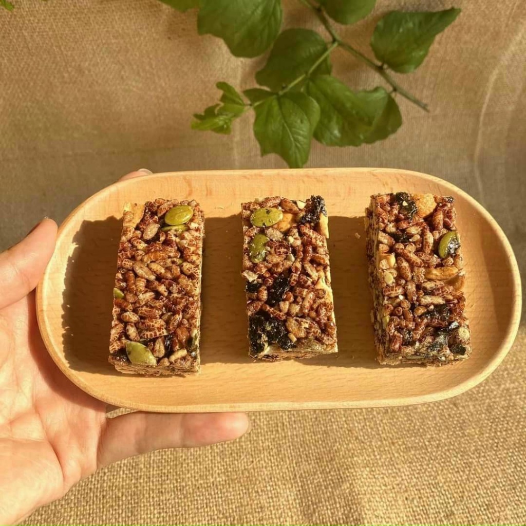 Thanh Lứt Rong Biển Thanh Lứt Gạo Lứt Chà Bông Rong Biển 500g 健康的な食生活 ダイエット サポート