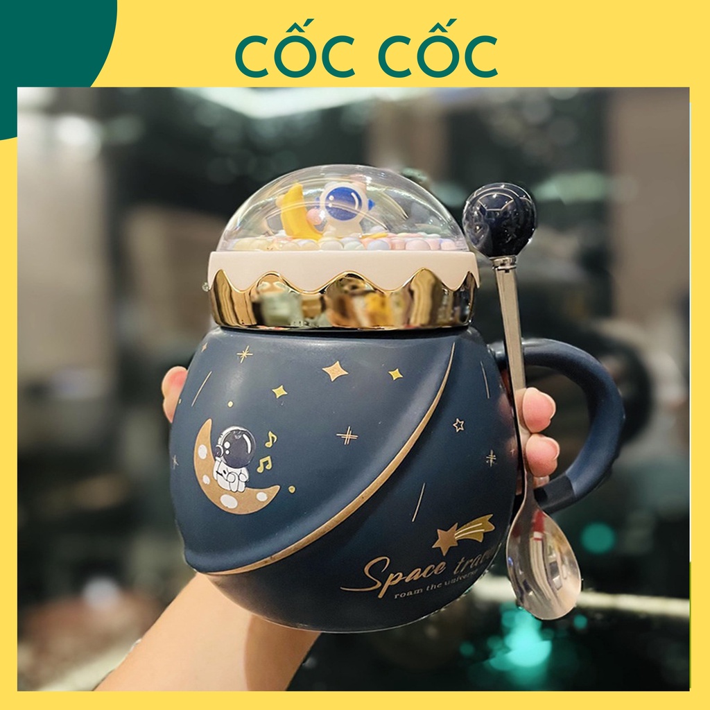 宇宙飛行士カップには、贈り物、水、コーヒーを作る、お茶を飲むなど、スプーン一杯のバッグを添えた450mlのスターウォーカップがあります - スプーンとピンクカップ付き