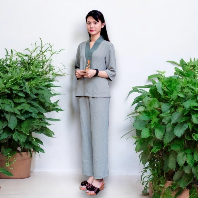 TUE KHANH ドイ レディース仏教衣 刺繍入り超涼感 S-2XL TUE KHANH