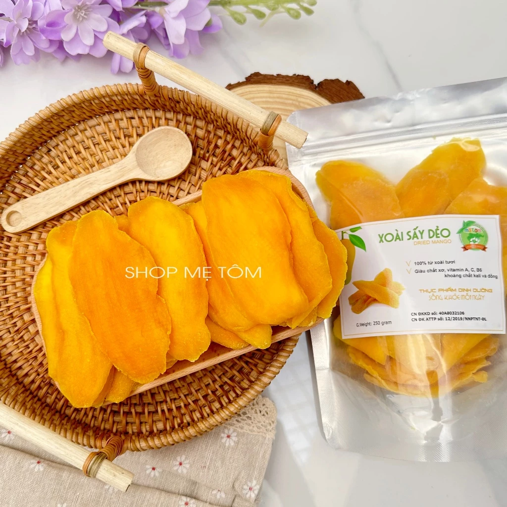 【トロピカル】ベトナム産 甘酸っぱいドライマンゴー 250g（ジップ袋入り）