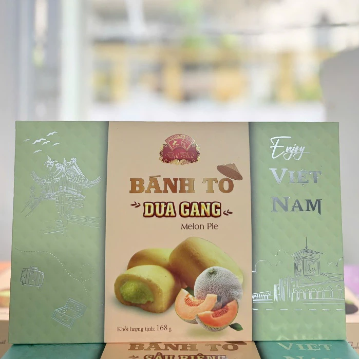 ベトナム特産！爽やかカンタロープ（メロン）パイケーキ - 優しい甘さのフルーツ焼き菓子