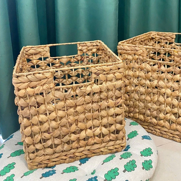 ウォーターヒヤシンス スクエア収納バスケット 27x27x27cm 花柄手編み – 衣類・小物整理に 自然素材のインテリア雑貨