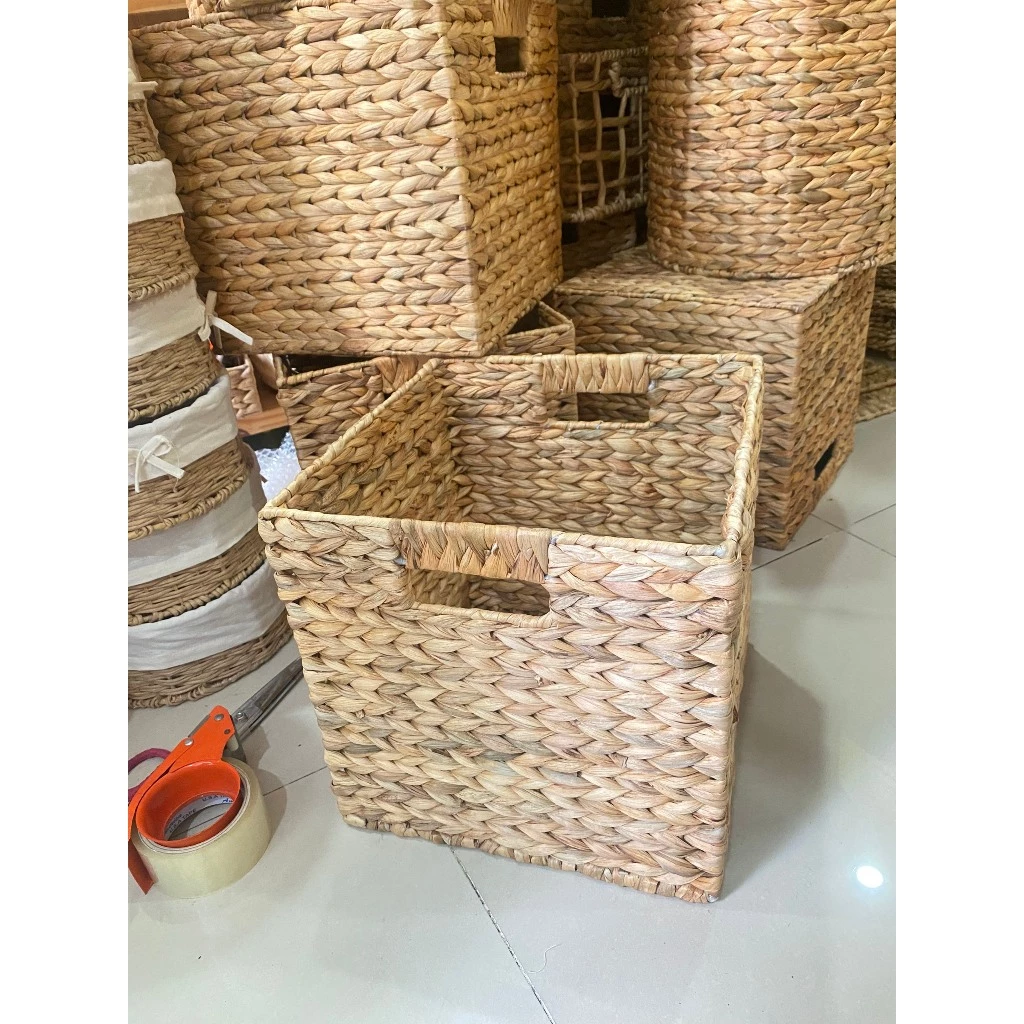ウォーターヒヤシンス製 スクエア収納バスケット 27x27x27cm (密編み) | 衣類・雑貨整理 インテリアかご