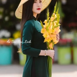ベトナム衣装 アオザイ エレガントなモスグリーンのロングドレス Giian